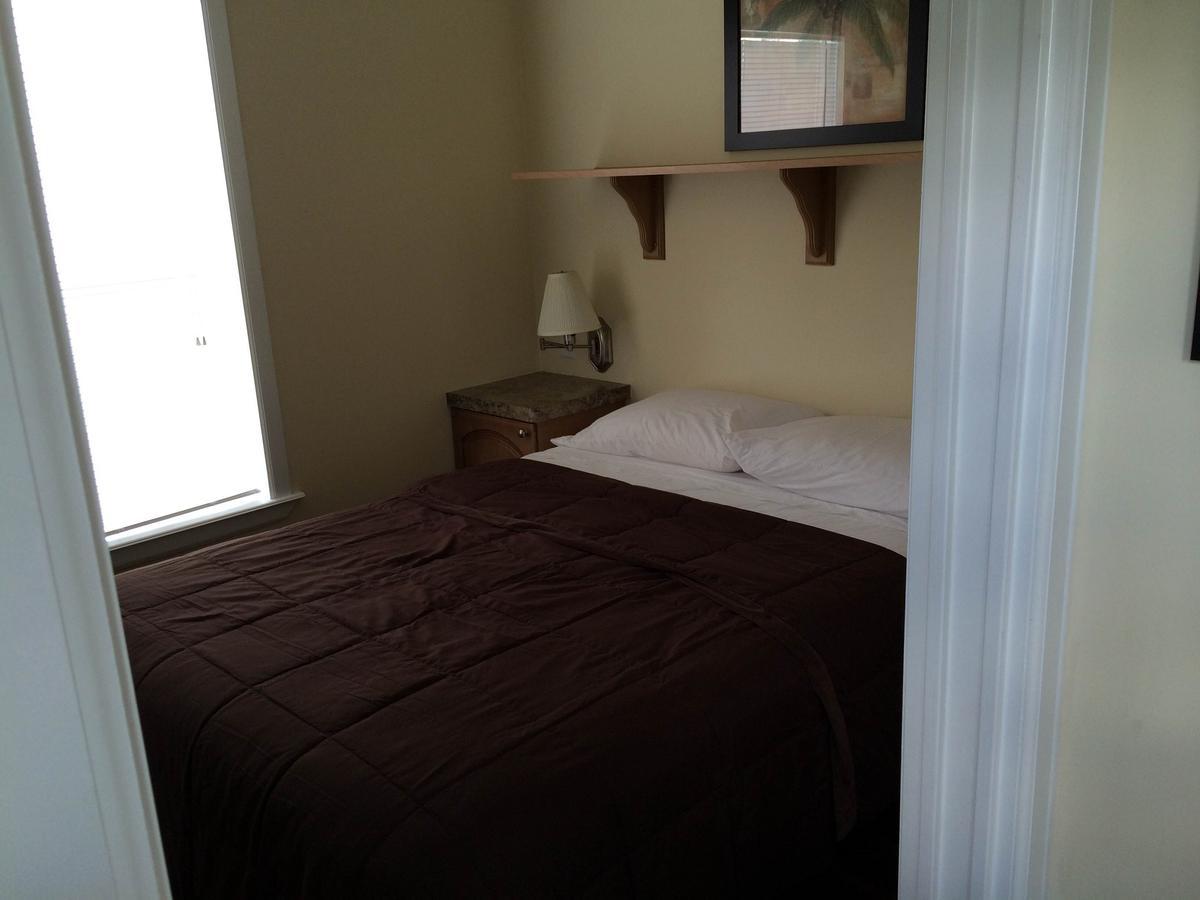 Fort Myers Beach Resort Two-Bedroom Park Model 4 Harlem Heights Buitenkant foto
